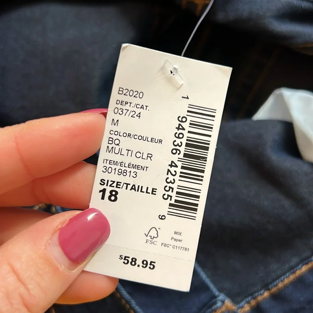NWT The Children’s Place Dark Wash Skinny‎ Jeans- 18